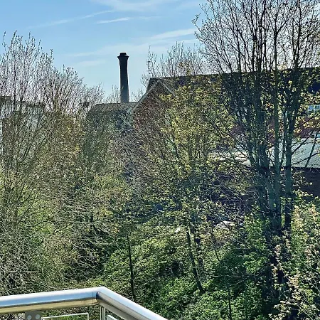 Hawthorn View *
